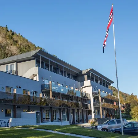 Oppheim & Hotel